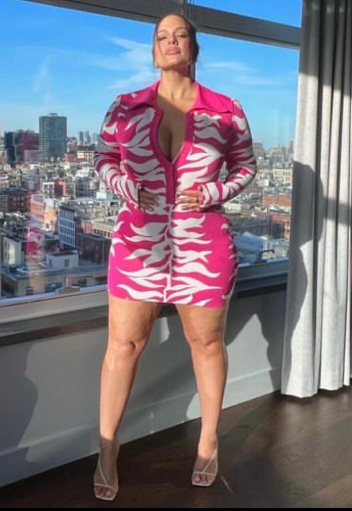 Ashley Graham in hot pink dress